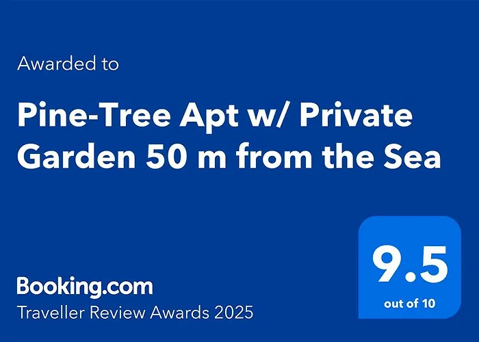 Pine-Tree Apt W/ Private Garden 50 M From The Sea